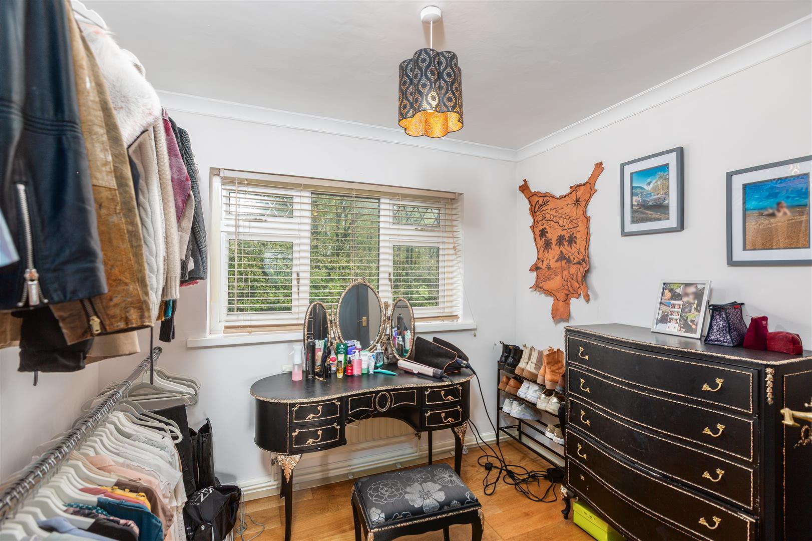 Llanmorlais, Swansea, SA4 3RY